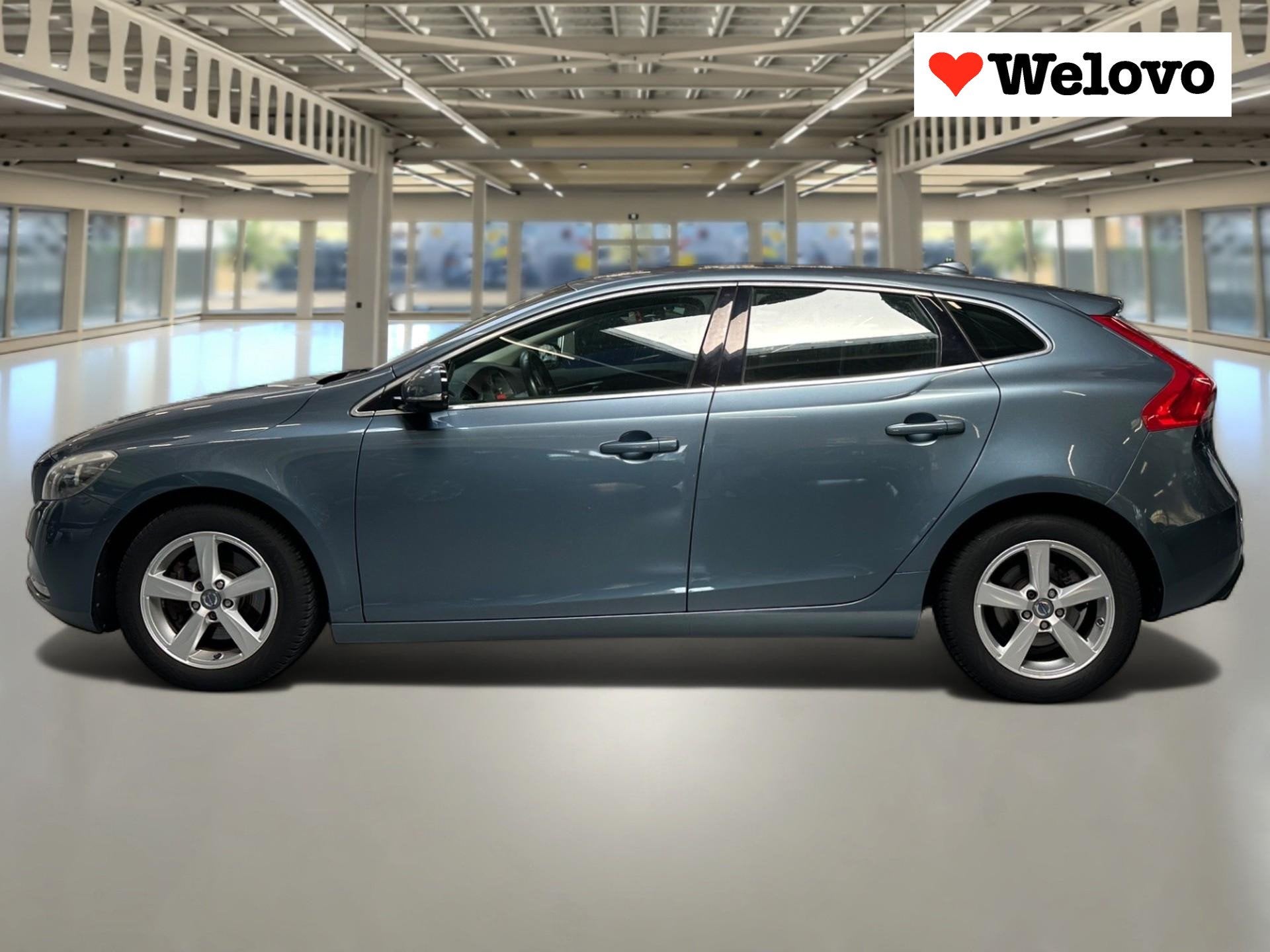 Volvo V40 1.6 T3 Momentum Leder, Navi+Camera, Bluetooth.., Auto's, Gebruikt, 4 cilinders, 150 pk, Blauw