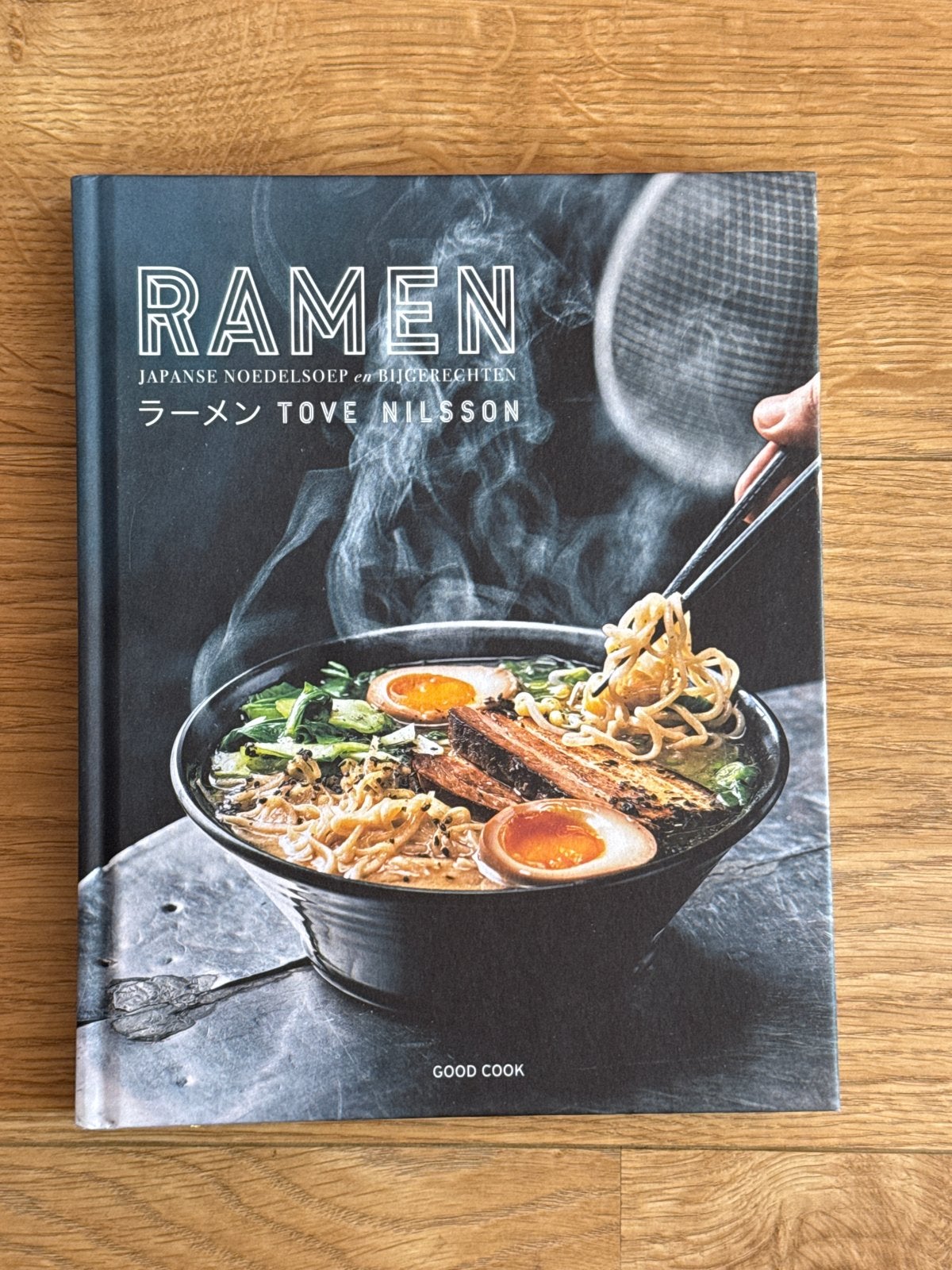 Ramen: Japanse Noedelsoep en Bijgerechten - Tove Nilsson, Ophalen of Verzenden, Zo goed als nieuw, Azië en Oosters, Hoofdgerechten