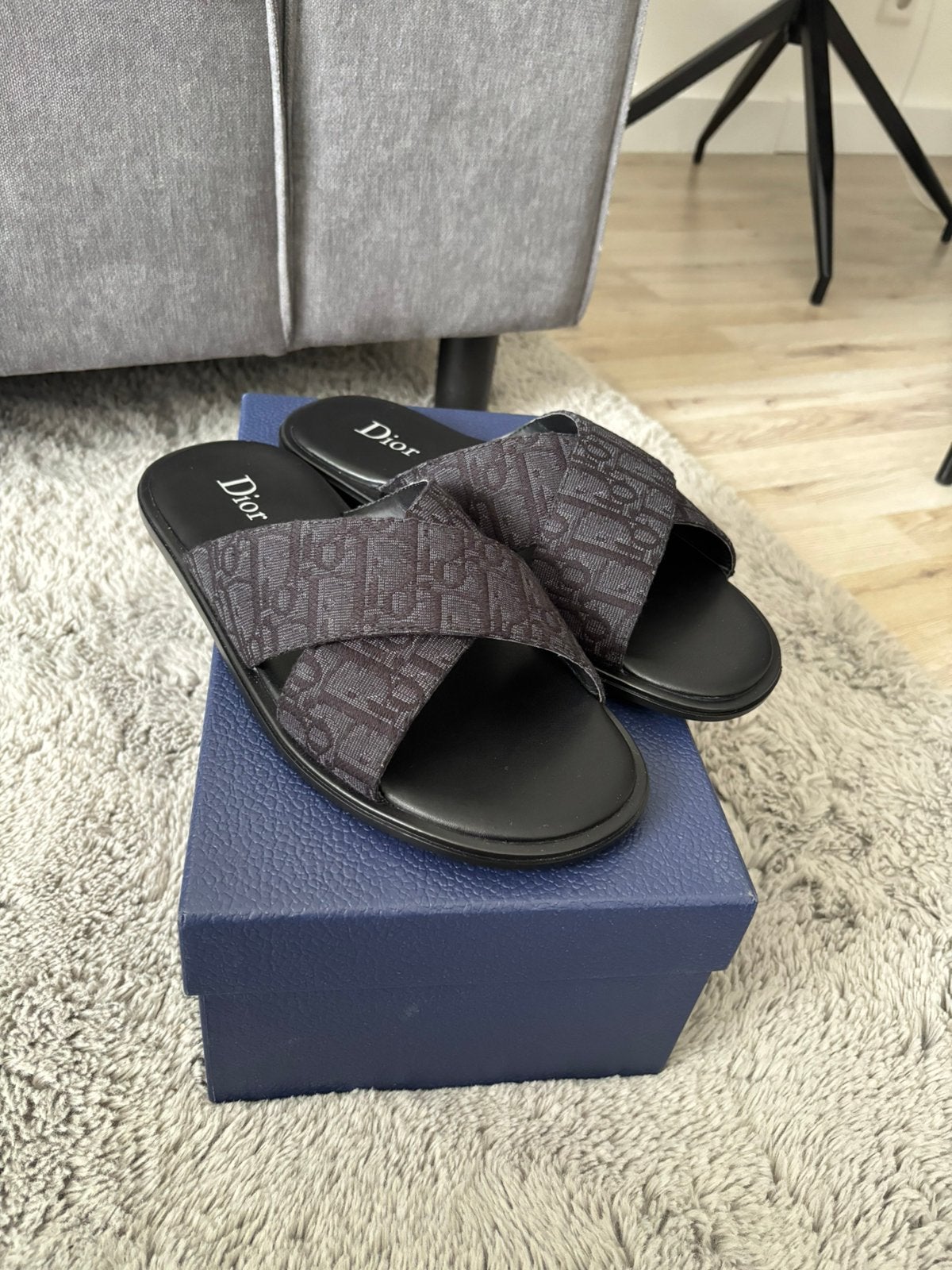 Dior heren slippers, Ophalen, Zo goed als nieuw, Topmark