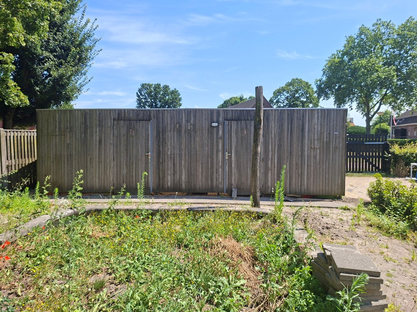 Complete houten opslagloods / carport op stalen frame, Tuin en Terras, Ophalen, Gebruikt, 500 cm of meer, Schuur