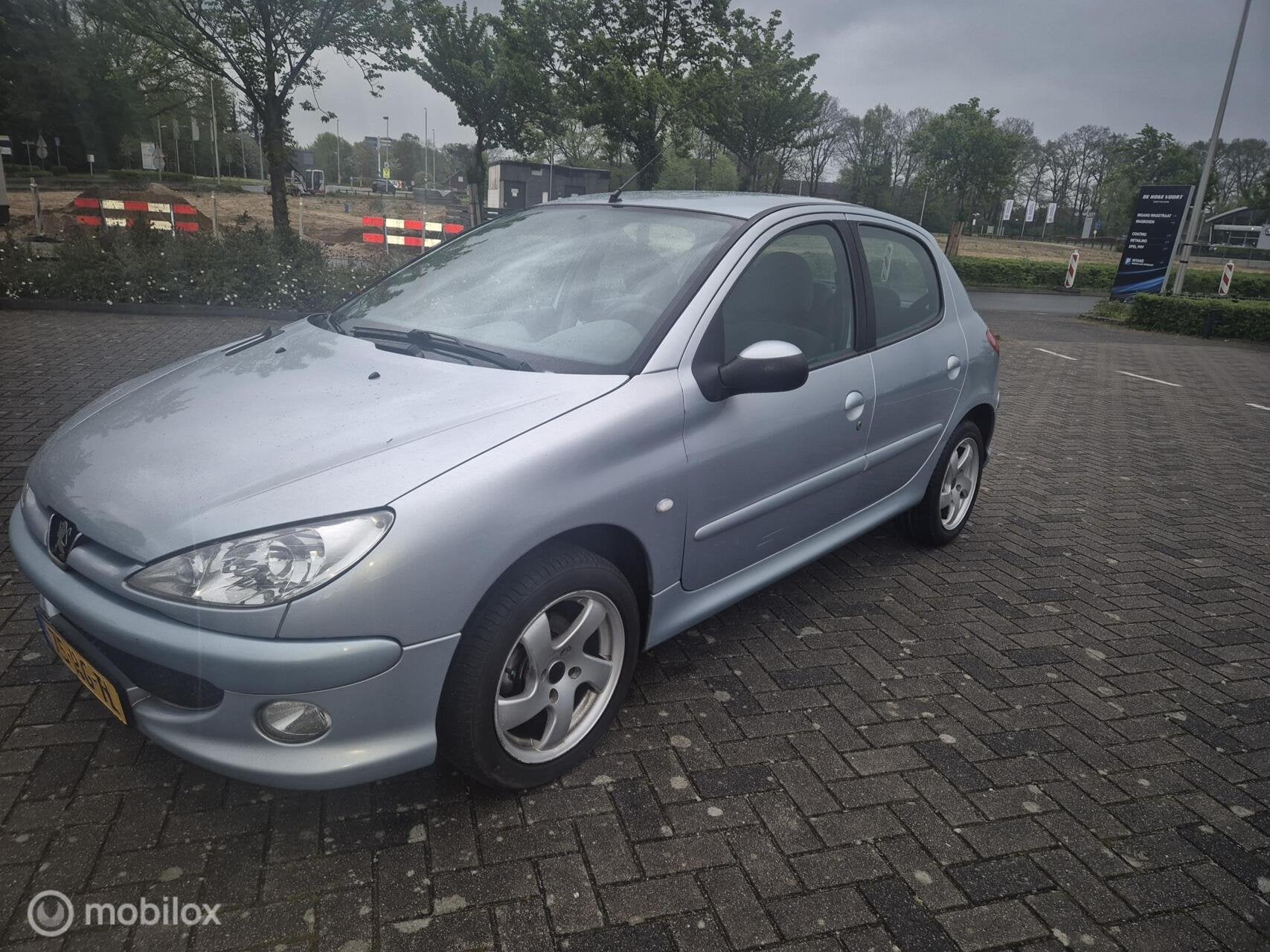Peugeot 206 1.4 Air-line 2 5 deurs airco, Auto's, Peugeot, Voorwielaandrijving, 31 €/maand, 4 cilinders, Origineel Nederlands