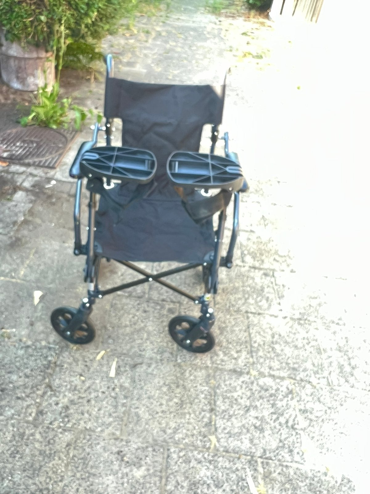 Tekoop lichtgewicht rolstoel inkılap baar, Diversen, Rolstoelen, Ophalen, Inklapbaar, Zo goed als nieuw, Duwrolstoel