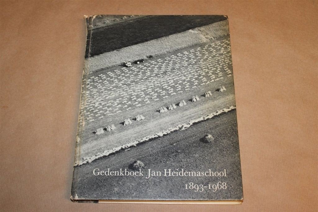 Jan Heidemaschool — Landbouwonderwijs Groningen 1893-1968, Ophalen of Verzenden, Gelezen