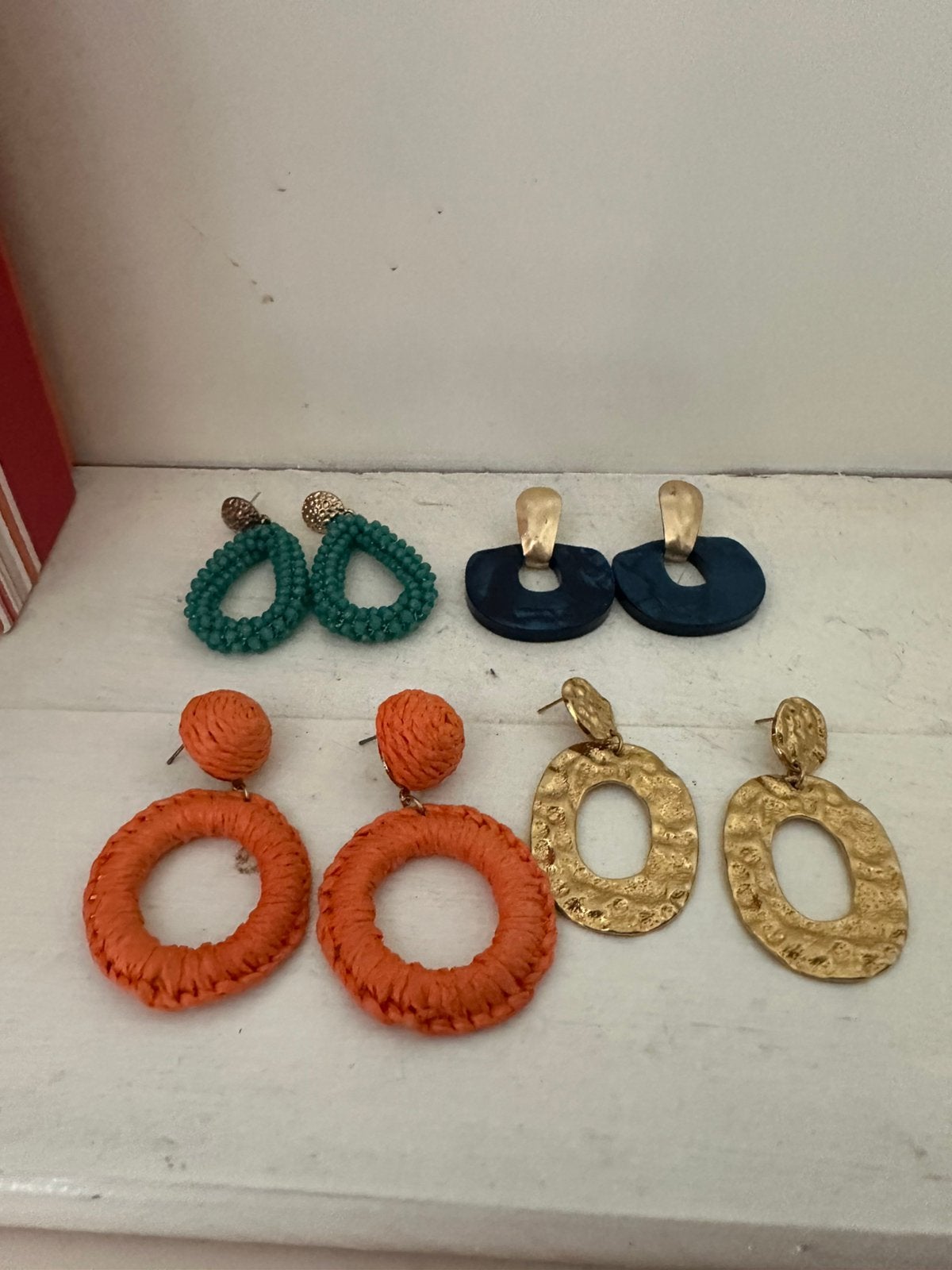 4 paar oorbellen Lott stijl, Sieraden, Tassen en Uiterlijk, Ophalen of Verzenden, Nieuw, Knopjes of Stekers