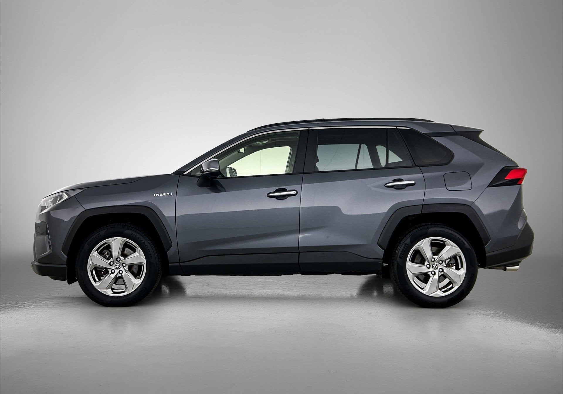 Toyota RAV4 2.5 Hybrid Executive (bj 2020, automaat), 12 maanden, Gebruikt, 4 cilinders, Bedrijf