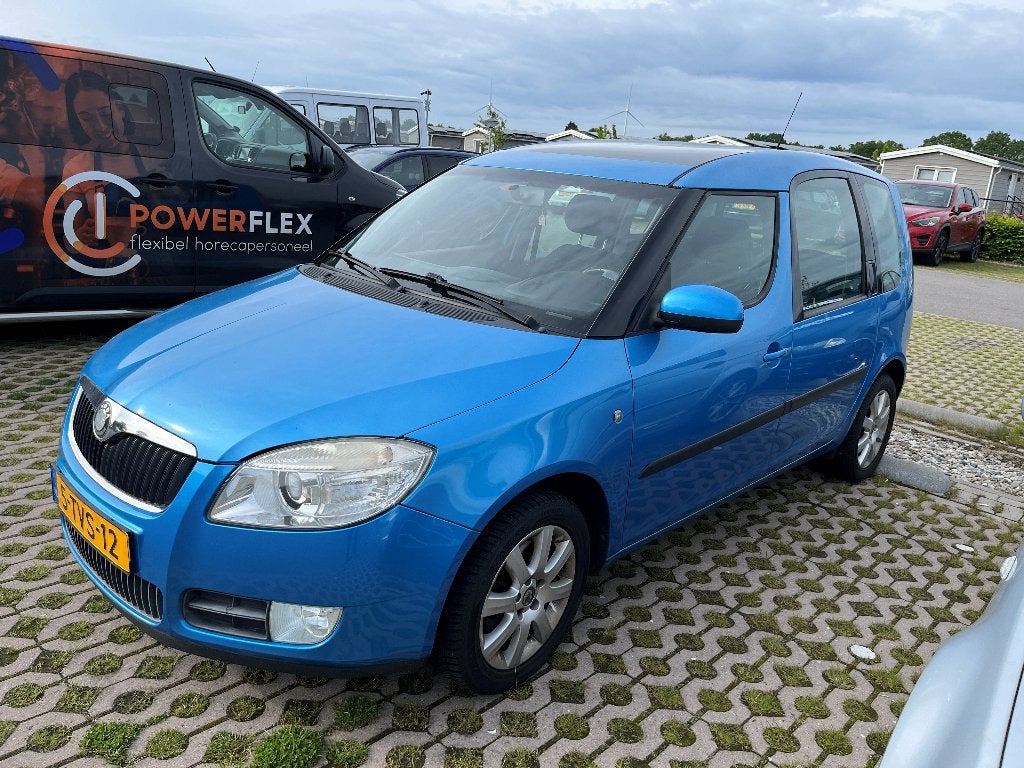 Skoda Roomster 1.6 16V 77KW Scout AUT 2008 Blauw, Zwart, 4 cilinders, Blauw, Roomster