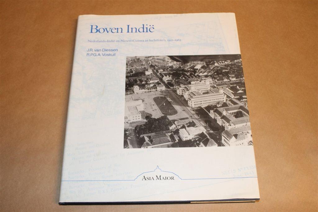 Boven Indië — Luchtfoto’s van Nederlands-Indië, Ophalen of Verzenden, Zo goed als nieuw