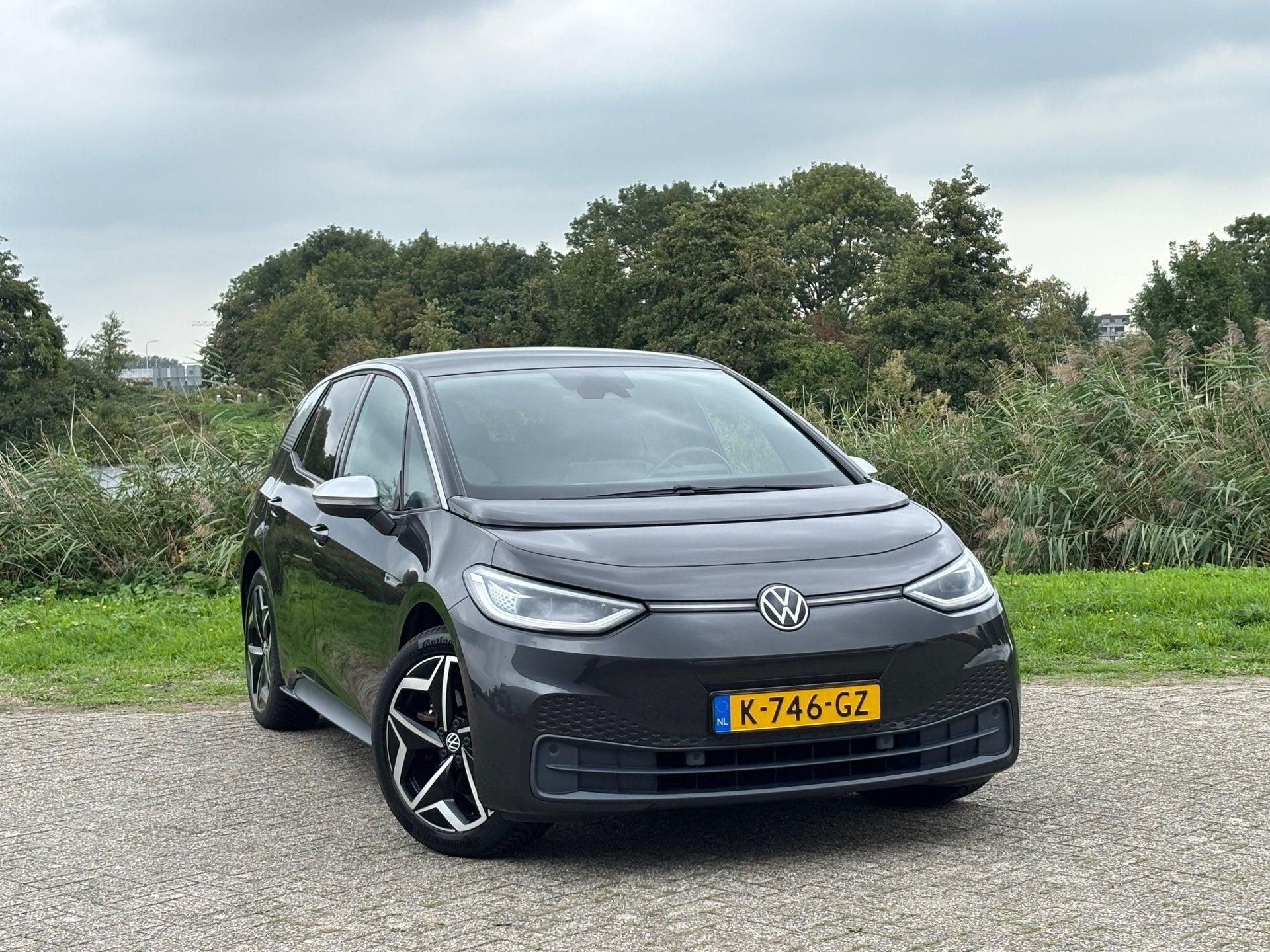 Volkswagen ID.3 First Plus 58 kWh - Deep Black Pearl - Carpl, Auto's, Automaat, Gebruikt, ID.3, Origineel Nederlands