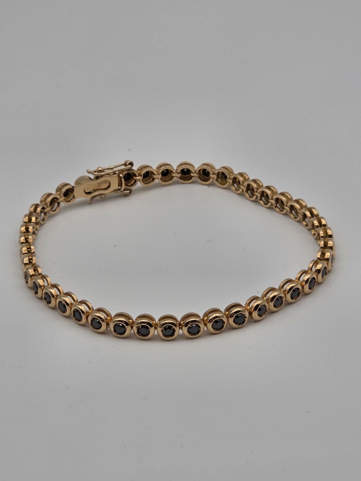 18kt yellow gold tennis bracelet with black diamonds, Sieraden, Tassen en Uiterlijk, Ophalen, Nieuw, Goud, Goud