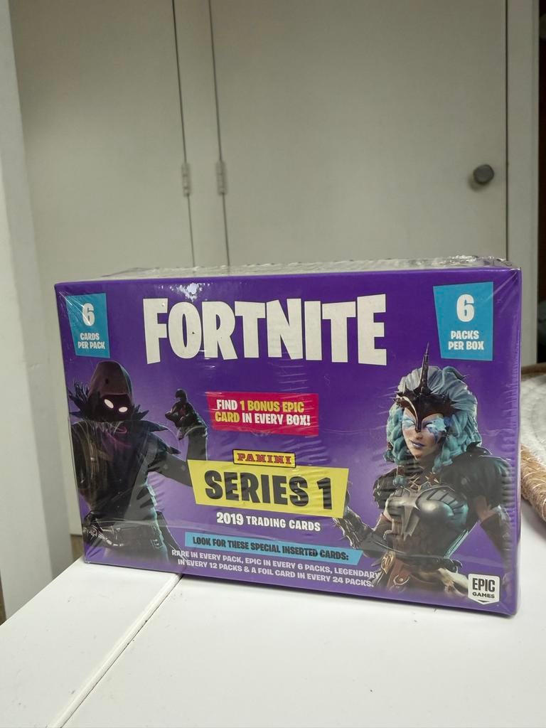 Panini Fortnite Series 1 Blaster Box 2019 Trading Cards, Verzenden, Nieuw, Boosterbox, Foil