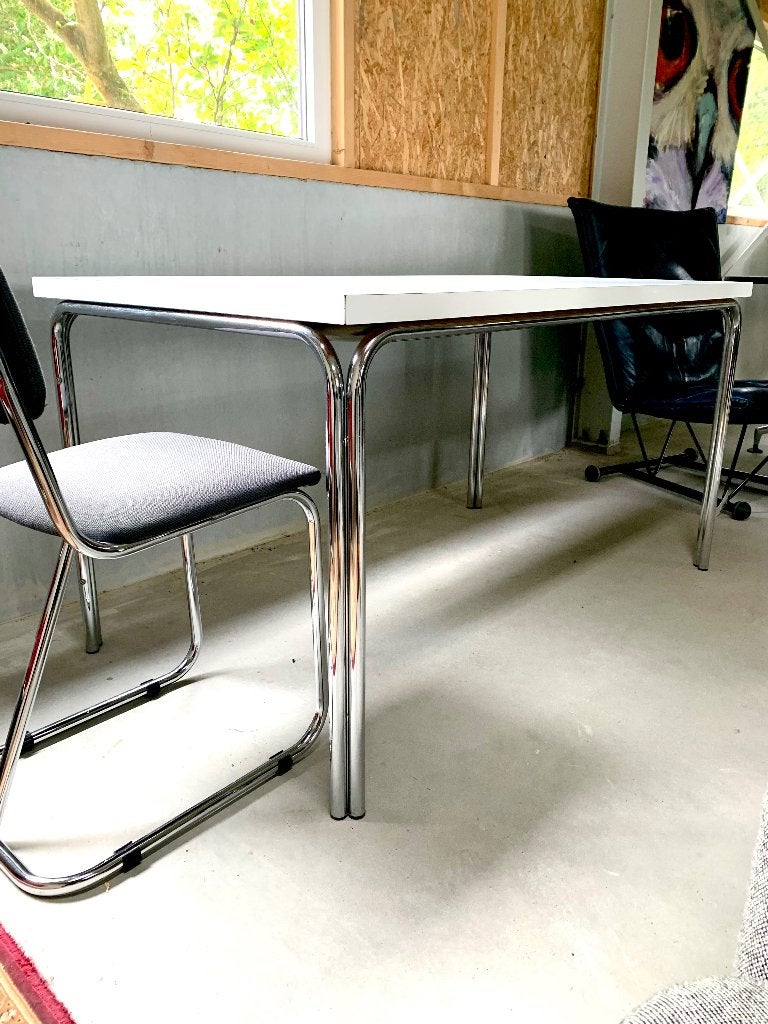 Vintage tafel, Huis en Inrichting, Tafels | Eettafels, Gebruikt, 50 tot 100 cm, Tot twee personen, Rechthoekig