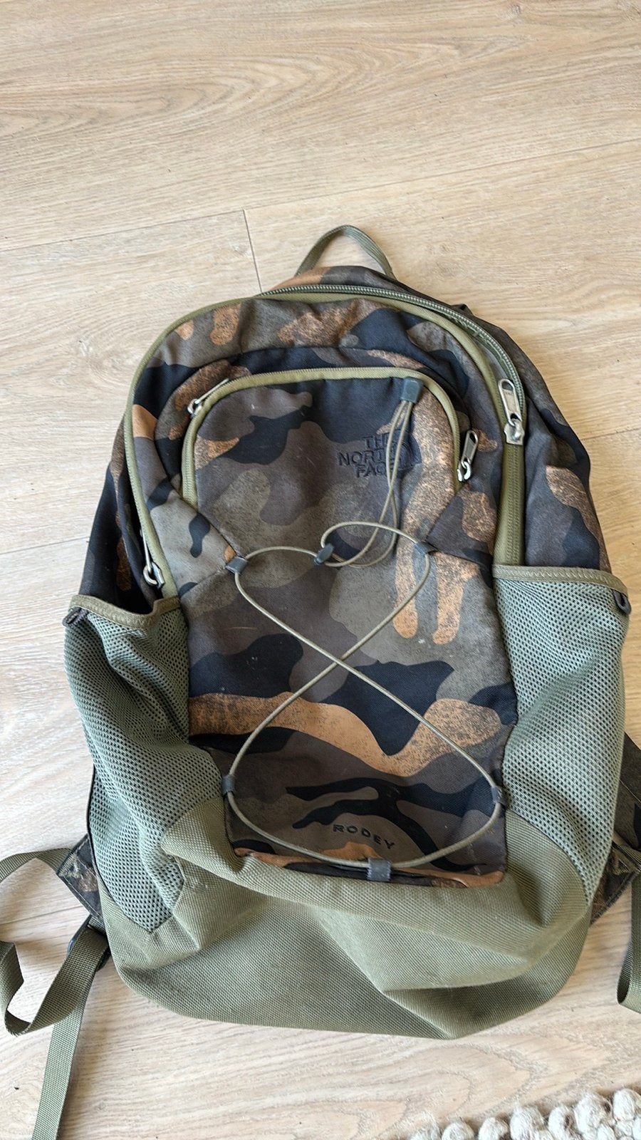 The North Face Rugzak, Ophalen of Verzenden, Zo goed als nieuw, 25 tot 40 cm, Overige merken