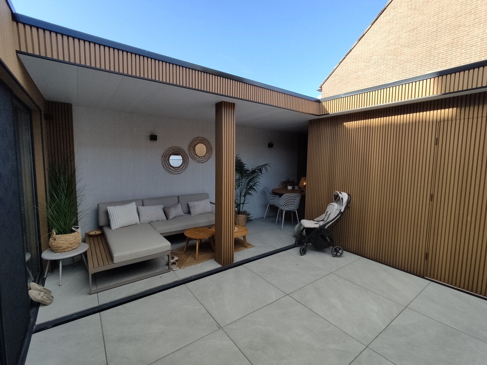 Luxe maatwerk houtbouw | Douglas hout | Schutting • Berging, Ophalen of Verzenden, Zo goed als nieuw