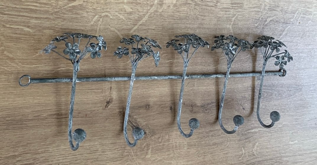 Metaal kapstokje met bloemen, Ophalen of Verzenden, Metaal, Wandkapstok, Minder dan 100 cm