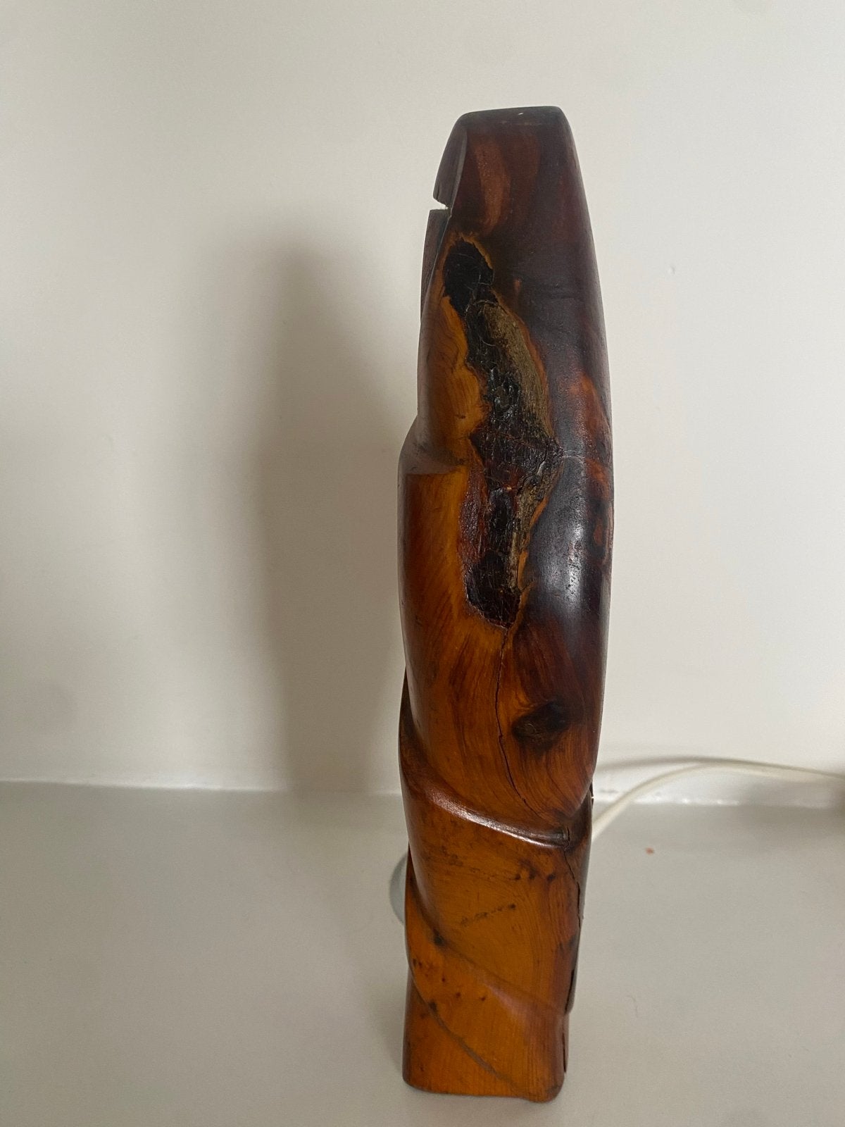 thuyahouten Sculptuur - Abstracte Vorm - 26 cm Hoog, Antiek en Kunst, Ophalen of Verzenden, Handgemaakt, 20 - 50 cm, Beeld