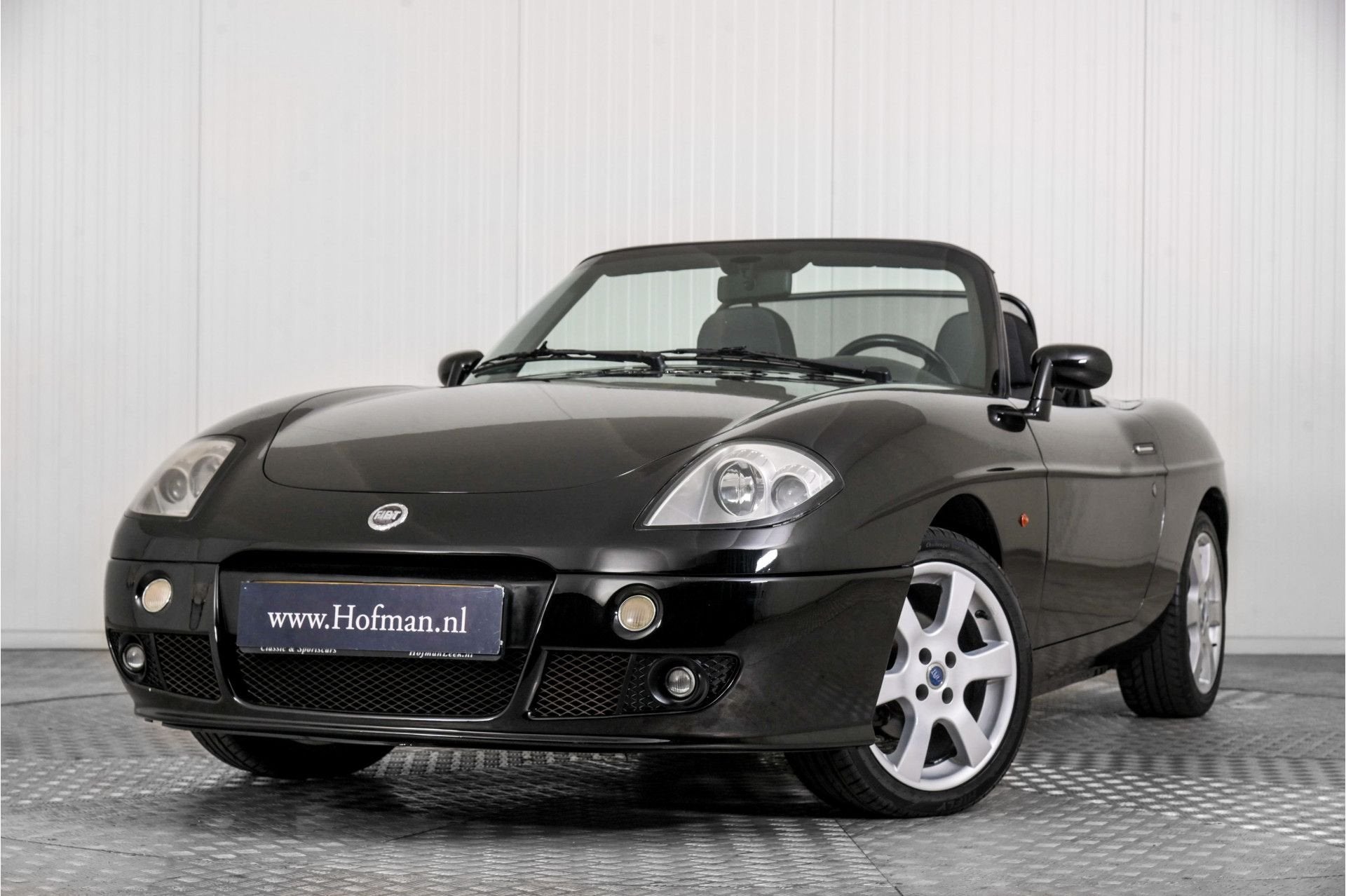 Fiat Barchetta 1.8-16V Emotion (bj 2005), 450 kg, 4 cilinders, Cabriolet, Zwart
