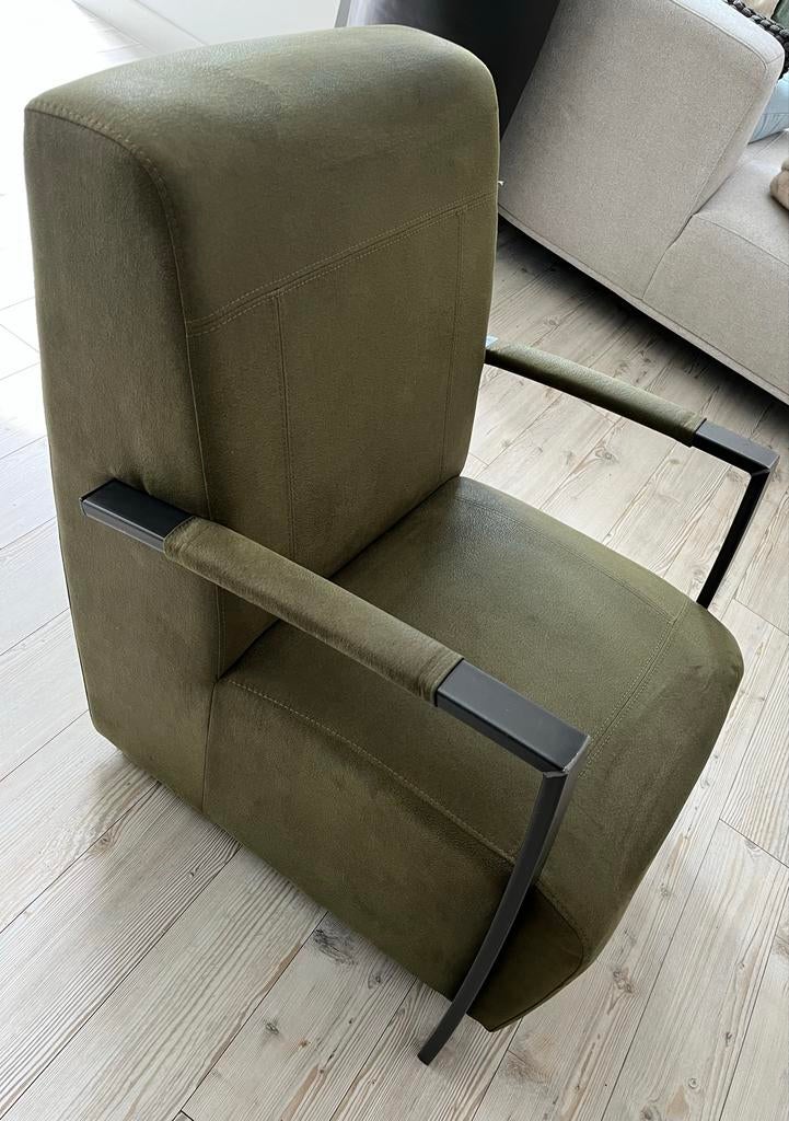 Comfortabele fauteuil in olijfgroen (2 stuks), Huis en Inrichting, Fauteuils, Ophalen, 75 tot 100 cm, Zo goed als nieuw, Stof