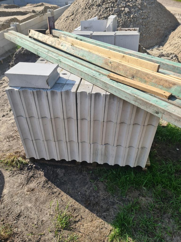 Partij metselblokken 10 cm 172 stuks kalkzandsteen, Ophalen, Kalkzandstenen
