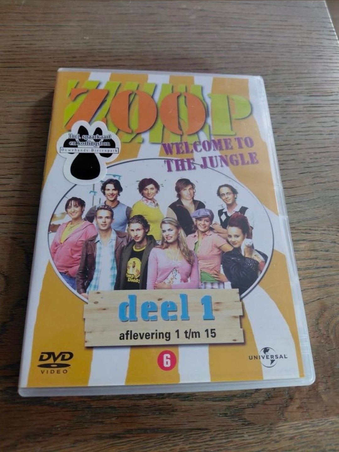 ZOOP deel 1 dvd. Afleveringen 1 tm 15., Ophalen of Verzenden, Gebruikt, Dieren, Tv fictie