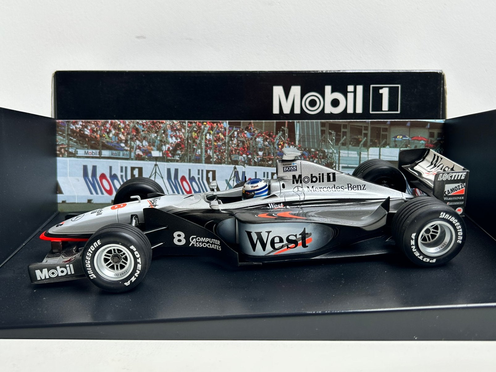 1:18 Minichamps McLaren Mercedes MP4-13 Mika Hakkinen F1, Ophalen of Verzenden, Gebruikt, Auto, MiniChamps
