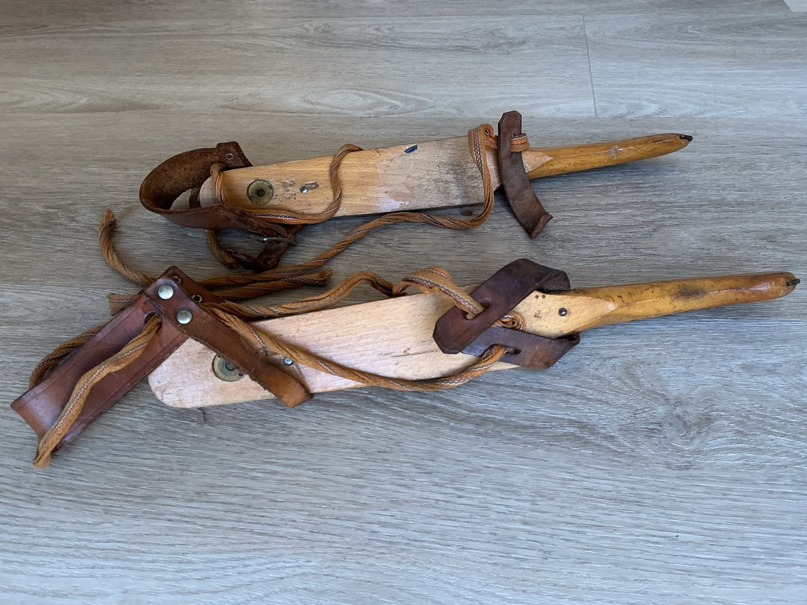 Friese doorlopers., Antiek en Kunst, Ophalen