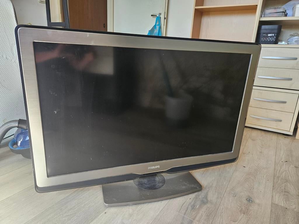 Philips TV (zonder snoer of afstandsbediening), Ophalen, Philips, Gebruikt, 50 Hz