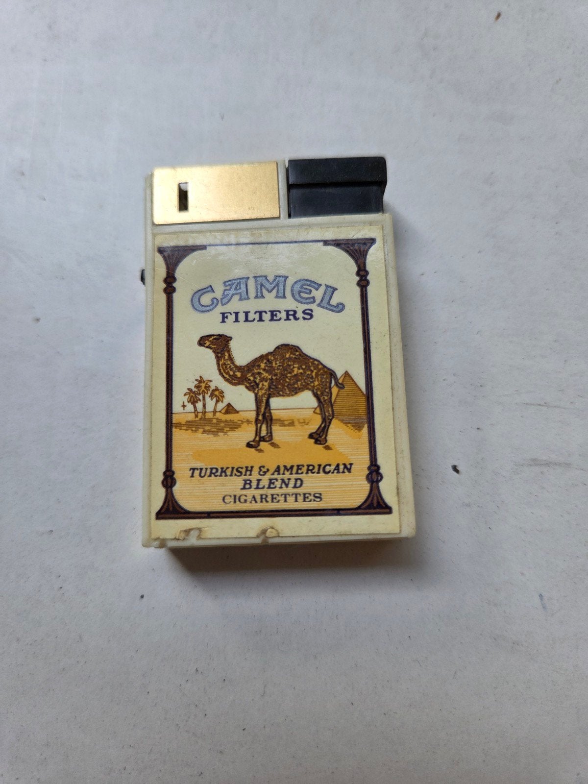 Vintage Camel Filters Aansteker - Zeldzaam Verzamelaarsitem, Verzamelen, Ophalen of Verzenden, Gebruikt, Aansteker