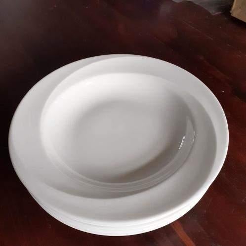 Wedgwood SOLAR Bone China  Diepe borden Ø 23 cm, Gebruikt, Ophalen of Verzenden, Bord(en), Wedgwood