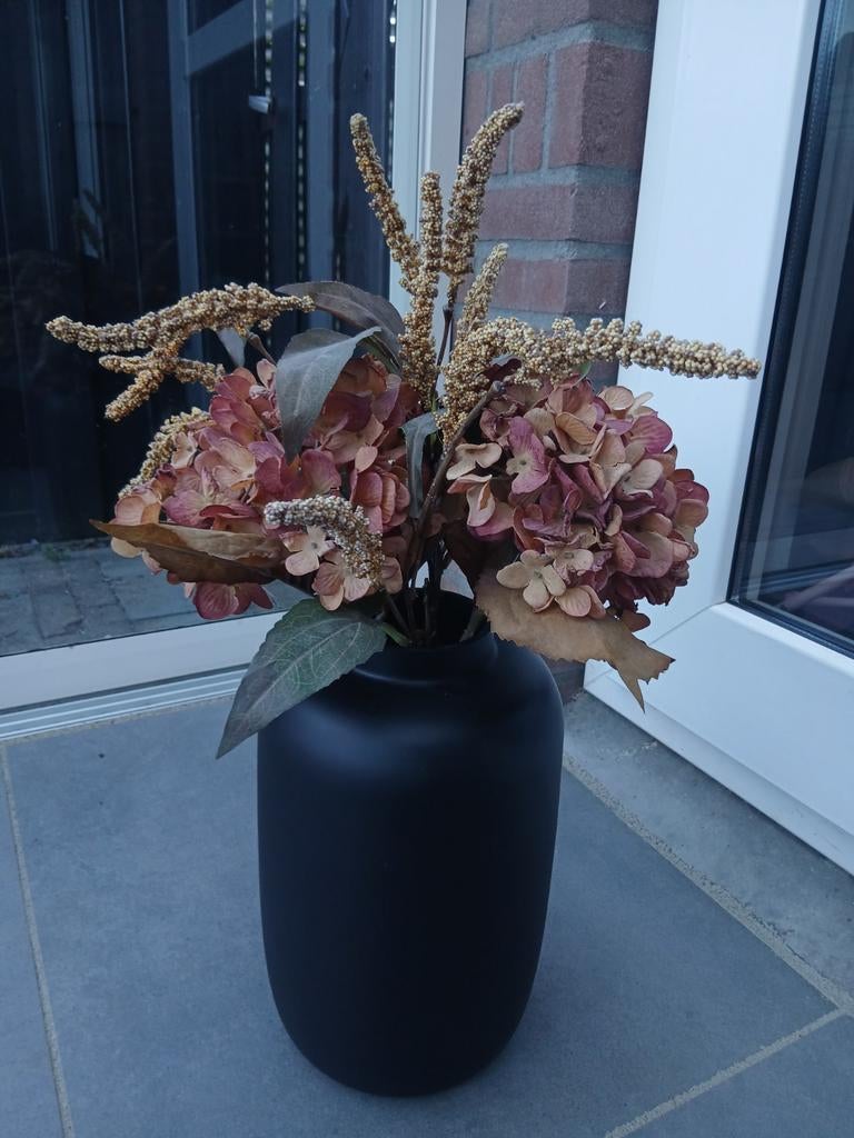 Vaas incl. Kunstbloemen, Ophalen, Zo goed als nieuw