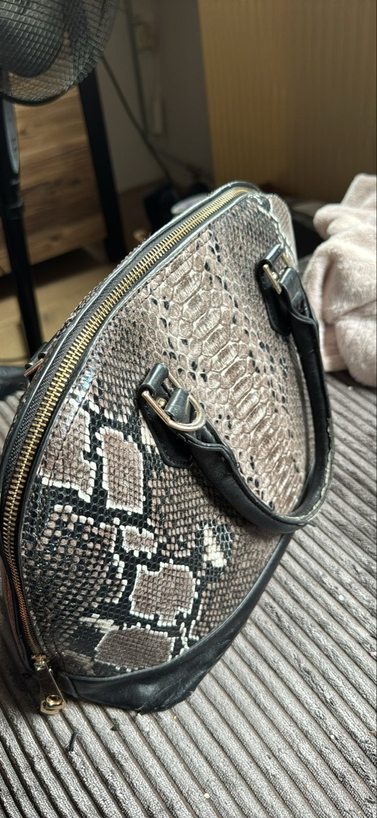 Stijlvolle handtas met slangenprint, Sieraden, Tassen en Uiterlijk, Tassen | Damestassen, Ophalen, Gebruikt, Bruin, Handtas