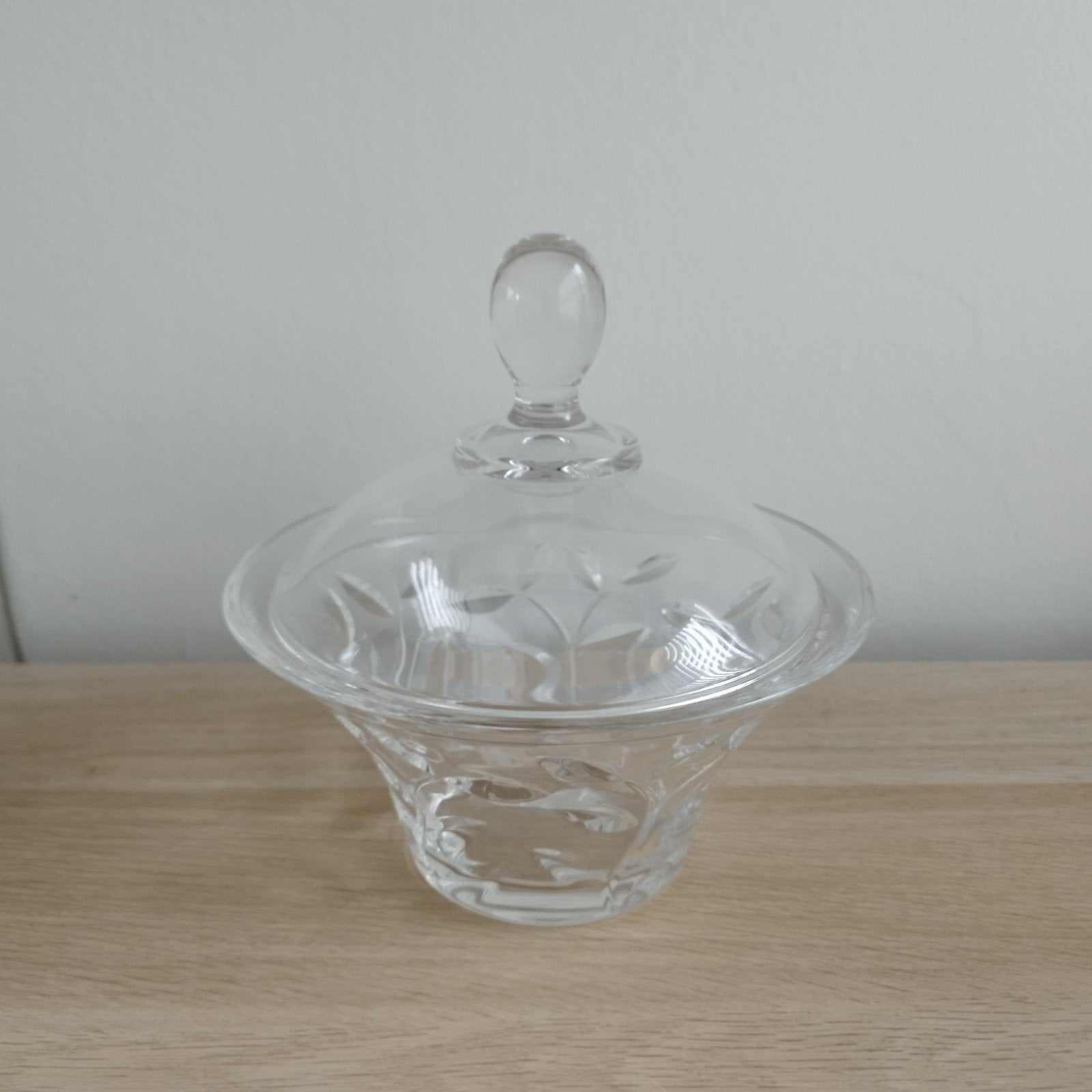 Glazen schaal met deksel - Kristal look, Ophalen