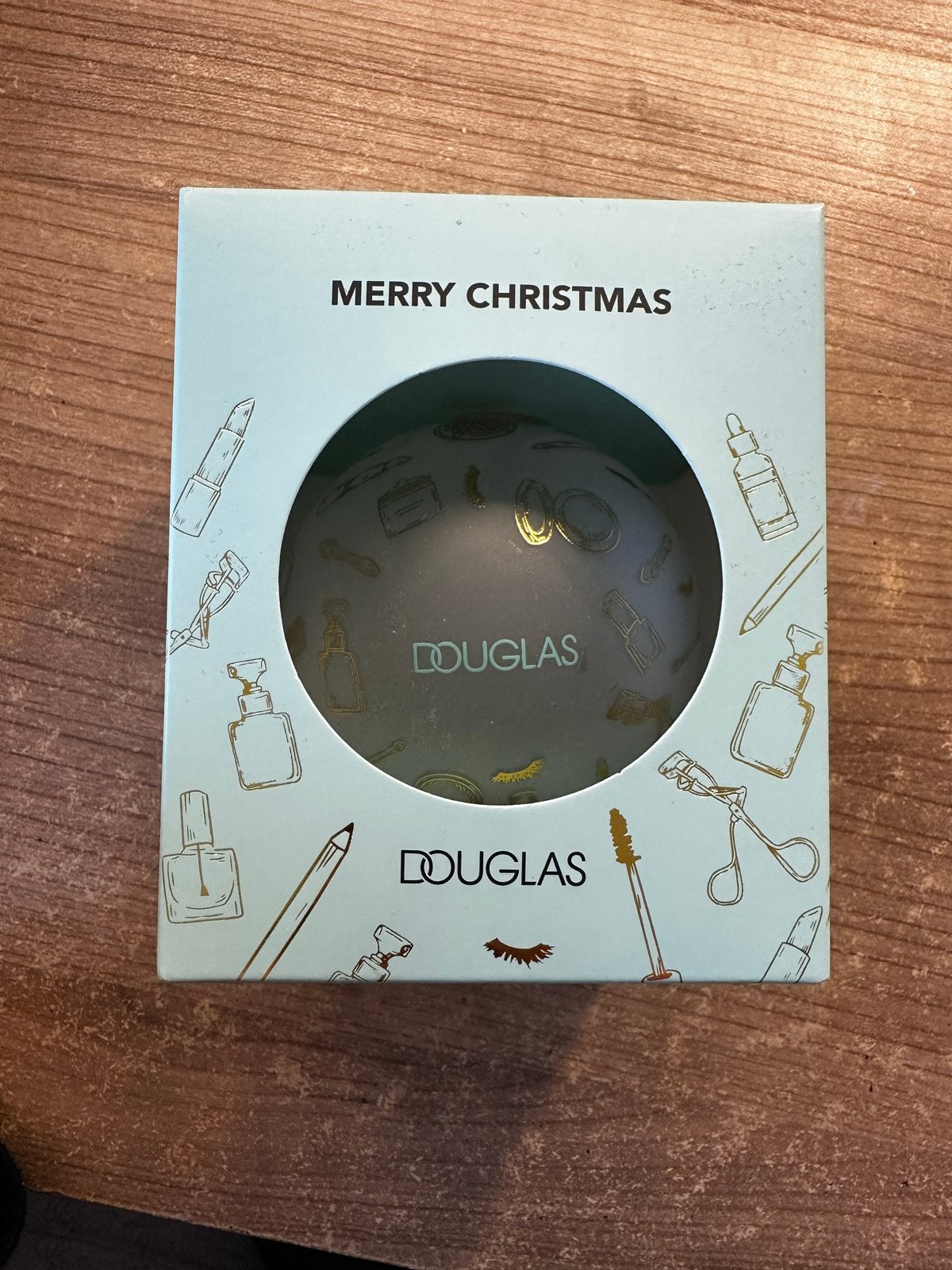 Douglas kerstbal, Ophalen