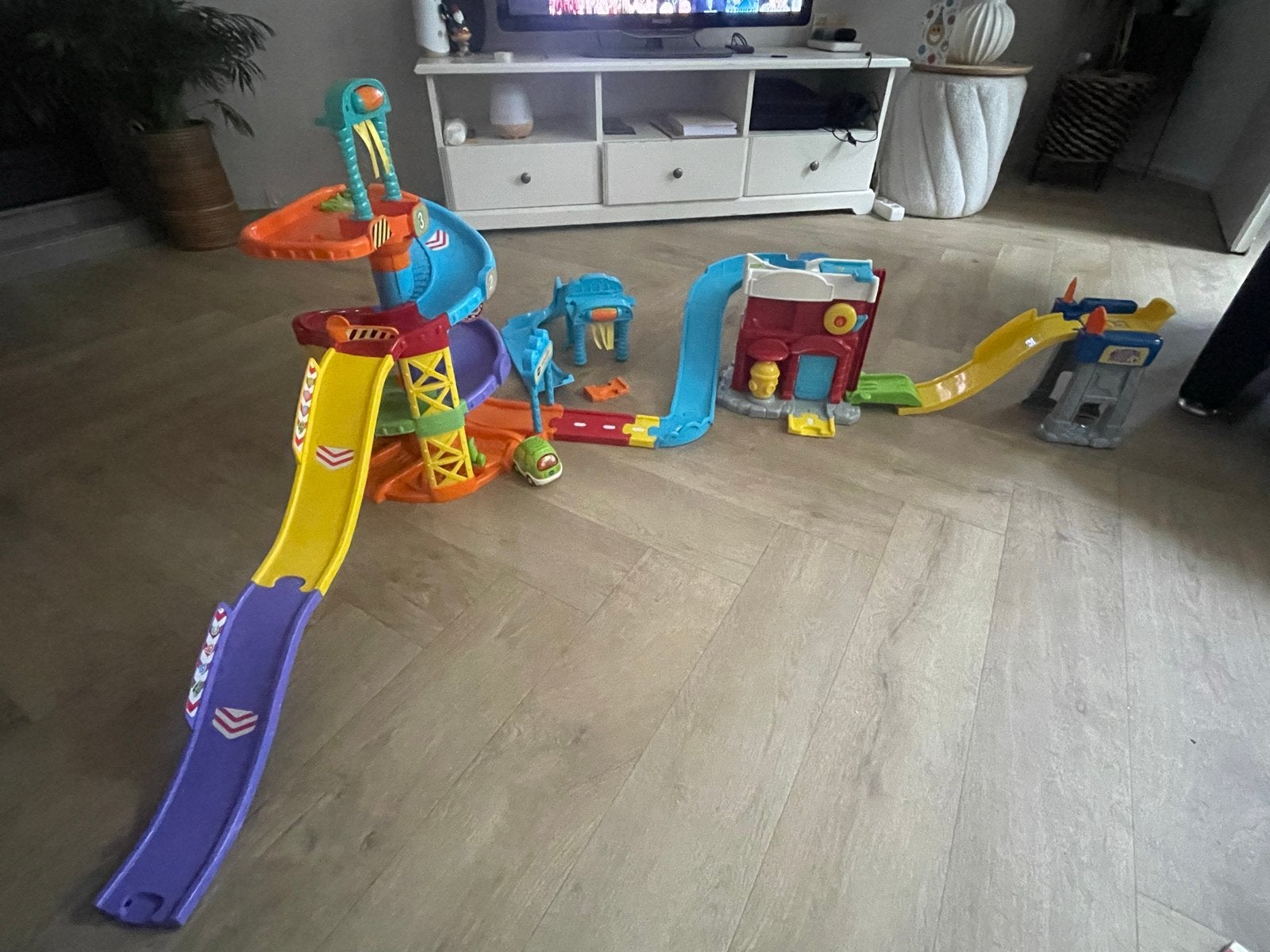 VTech Toet Toet Auto's Parkeertoren & Brandweerkazerne, Ophalen of Verzenden, Gebruikt