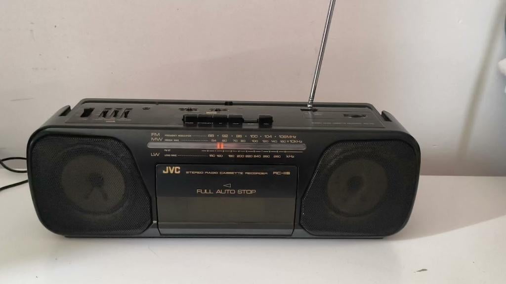JVC RC-115 draagbare radio- / cassette speler, Ophalen of Verzenden, Gebruikt, Radio
