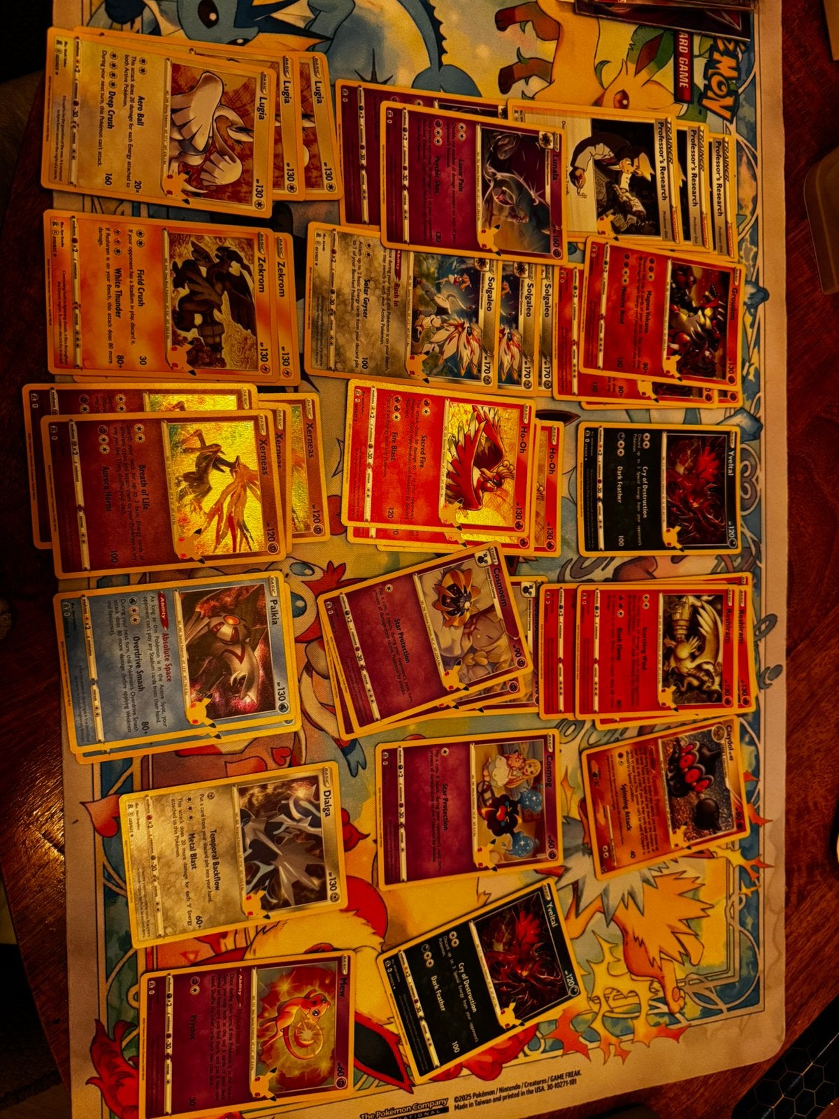 Pokemon Celebration 25 anniversary., Ophalen of Verzenden, Zo goed als nieuw, Meerdere kaarten