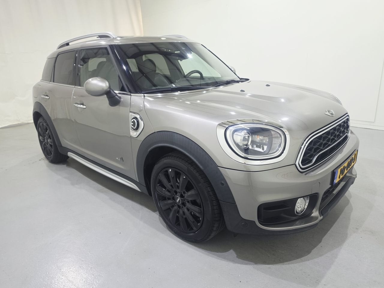 MINI Countryman COOPER SE ALL4 Chili Aut Pano 100.Kw, Auto diversen, Automaat, Petuelring 130 ,80809, München, Deutschland, Hybride Elektrisch/Benzine