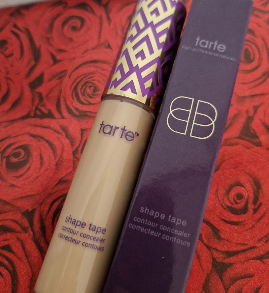 Concealer kleur: 22B Light beige, Sieraden, Tassen en Uiterlijk, Uiterlijk | Cosmetica en Make-up, Gehele gezicht, Beige, Nieuw
