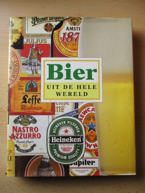 Bier boek met omslag Bier uit de hele wereld 2de druk 1994, Ophalen of Verzenden, Gebruikt, Overige typen