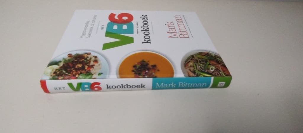 VEGAN BEFORE 6 - VB6 - ISBN 9789045205571, Boeken, Ophalen of Verzenden, Zo goed als nieuw, Mark Bittman, Gezond koken