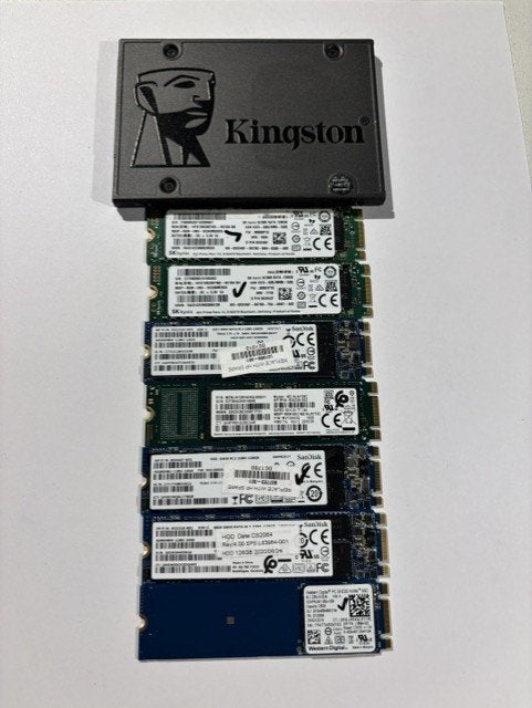 8 stuks 128 gb SSD, Computers en Software, Harde schijven, Ophalen, Intern, Gebruikt, Laptop