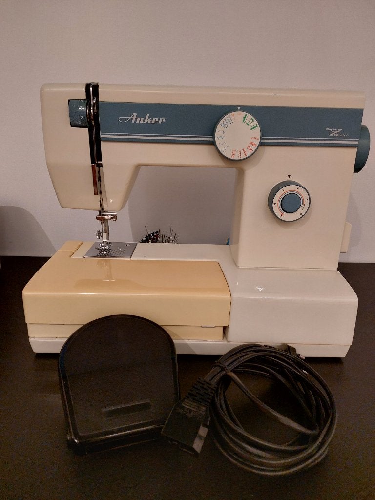 Naaimachine Anker model: 370 met accessoires, Ophalen, Gebruikt, Naaimachine, Overige merken