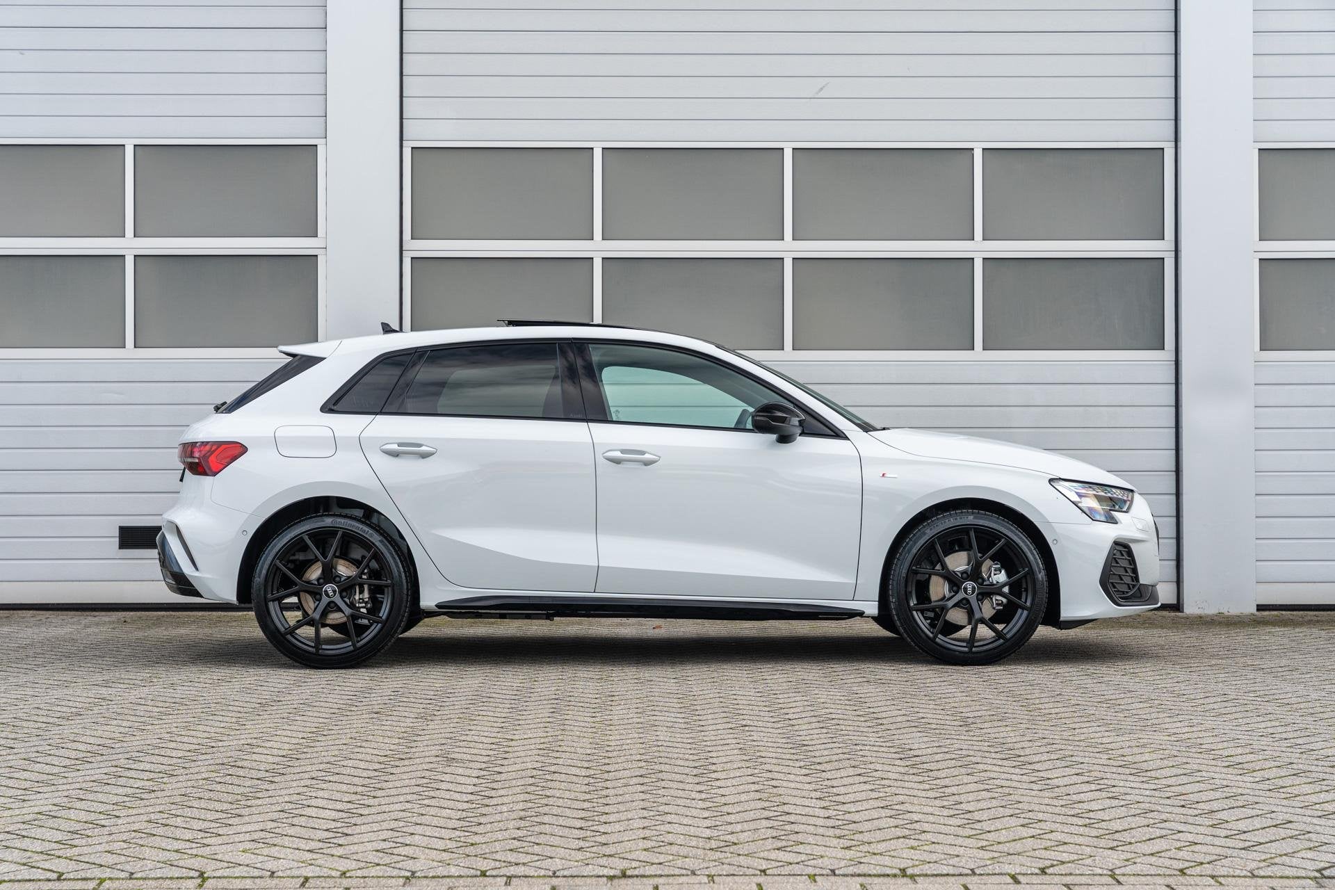 Audi A3 Sportback 40 TFSI e 204pk S-line edition | Panoramad, Auto's, 12 maanden, 1498 cc, 4 cilinders, 150 min