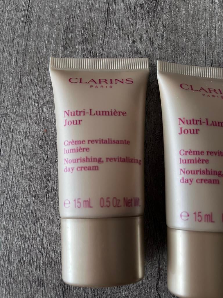 Clarins Nutri-Lumière Jour Dagcrème 15ml (3 stuks), Verzenden, Nieuw, Gehele gezicht, Verzorging