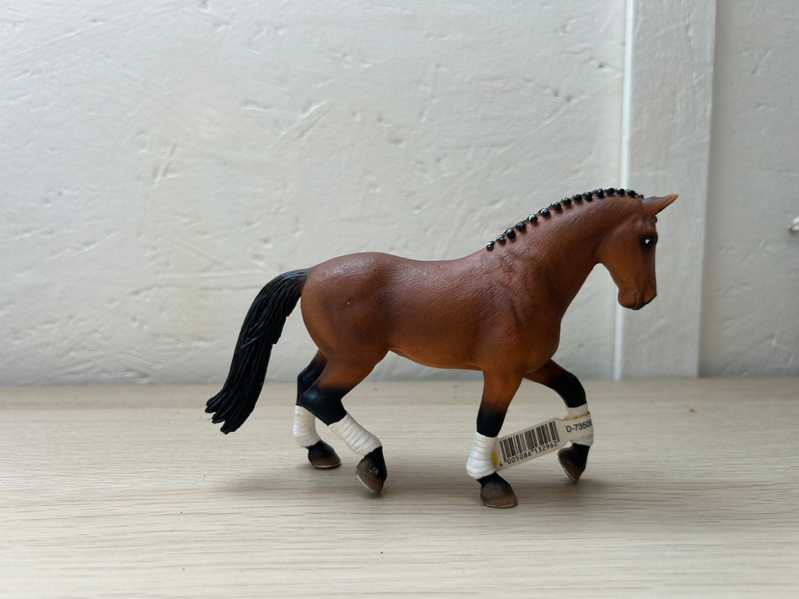 Schleich hannoveraan merrie nieuw, Ophalen of Verzenden, Zo goed als nieuw, Paard, Beeldje of Figuurtje