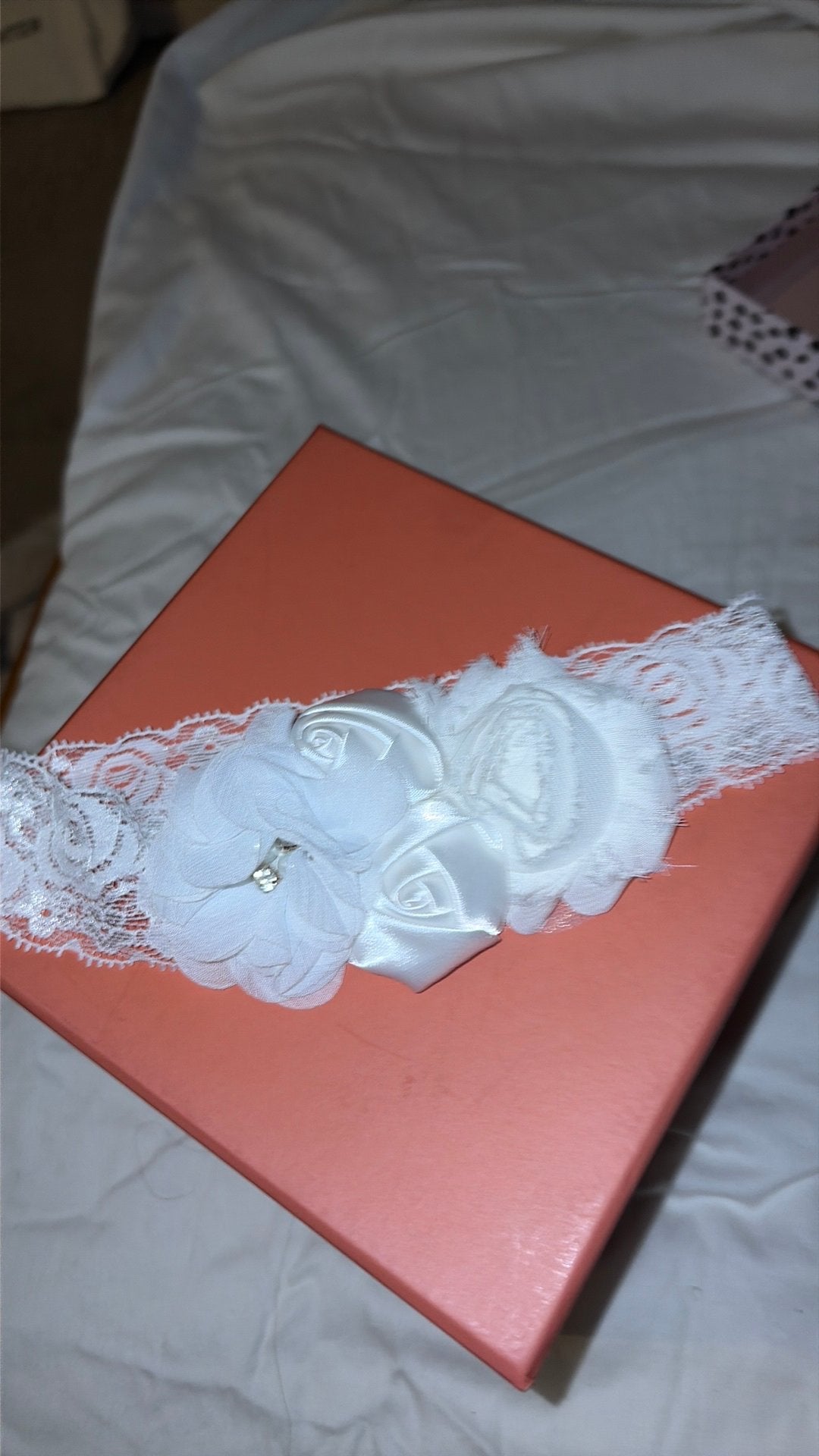 Nieuw witte pols corsage, Ophalen of Verzenden, Nieuw, Wit
