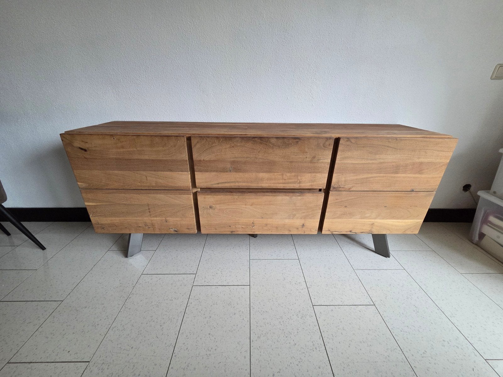 Massief houten dressoir met lades en deuren, Huis en Inrichting, Gebruikt, Met deur(en), Modern, Industrieel, 150 tot 200 cm
