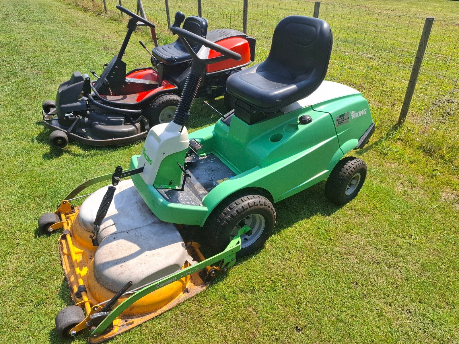 Zitmaaier frontmaaier 12.5 pk b&s motor hydrostaat, Tuin en Terras, Ophalen of Verzenden, Gebruikt, 50 cm of meer