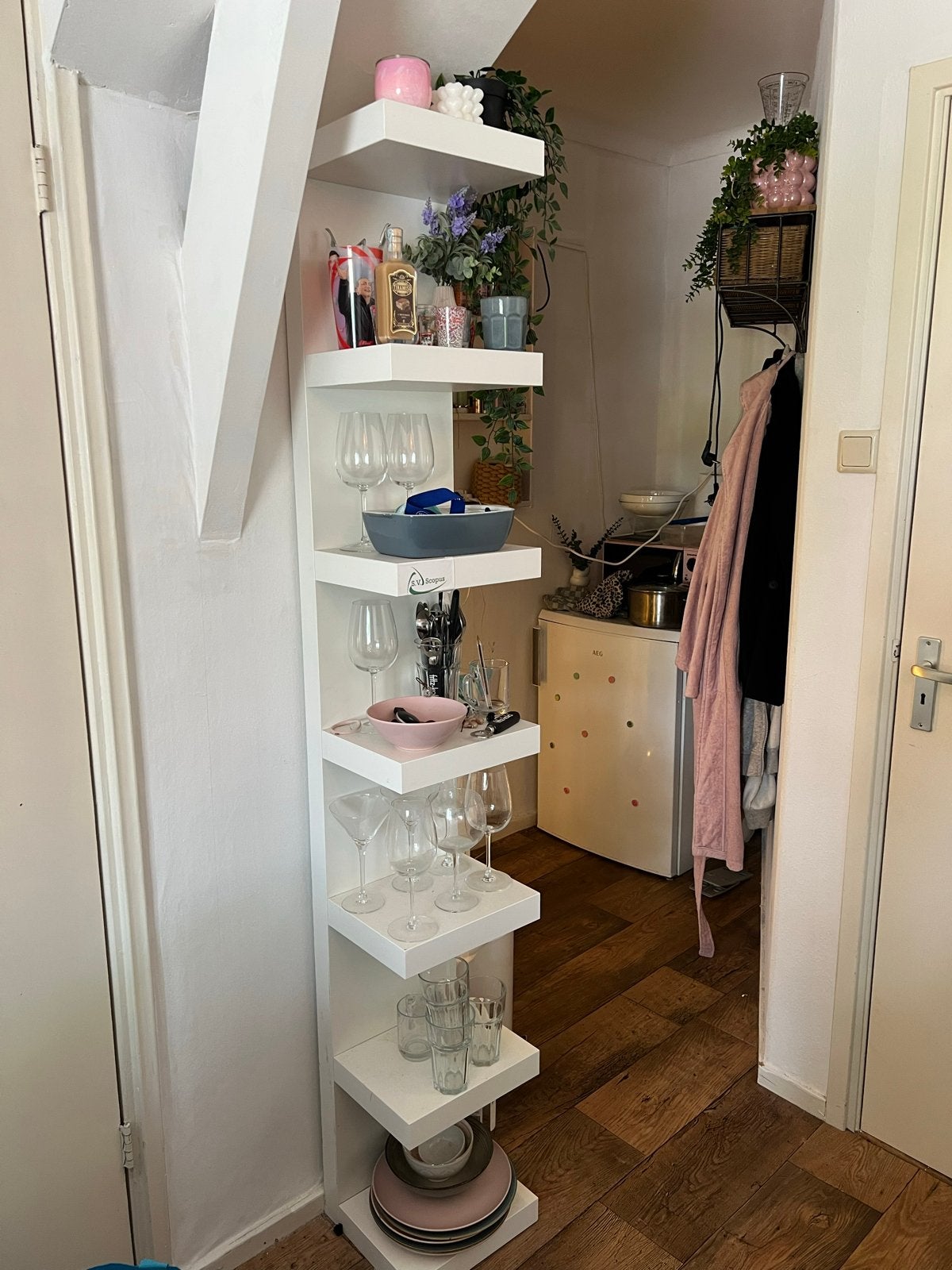 Witte smalle opbergkast/boekenkast met 6 vakken, Huis en Inrichting, Kasten | Stellingkasten, Ophalen, Gebruikt