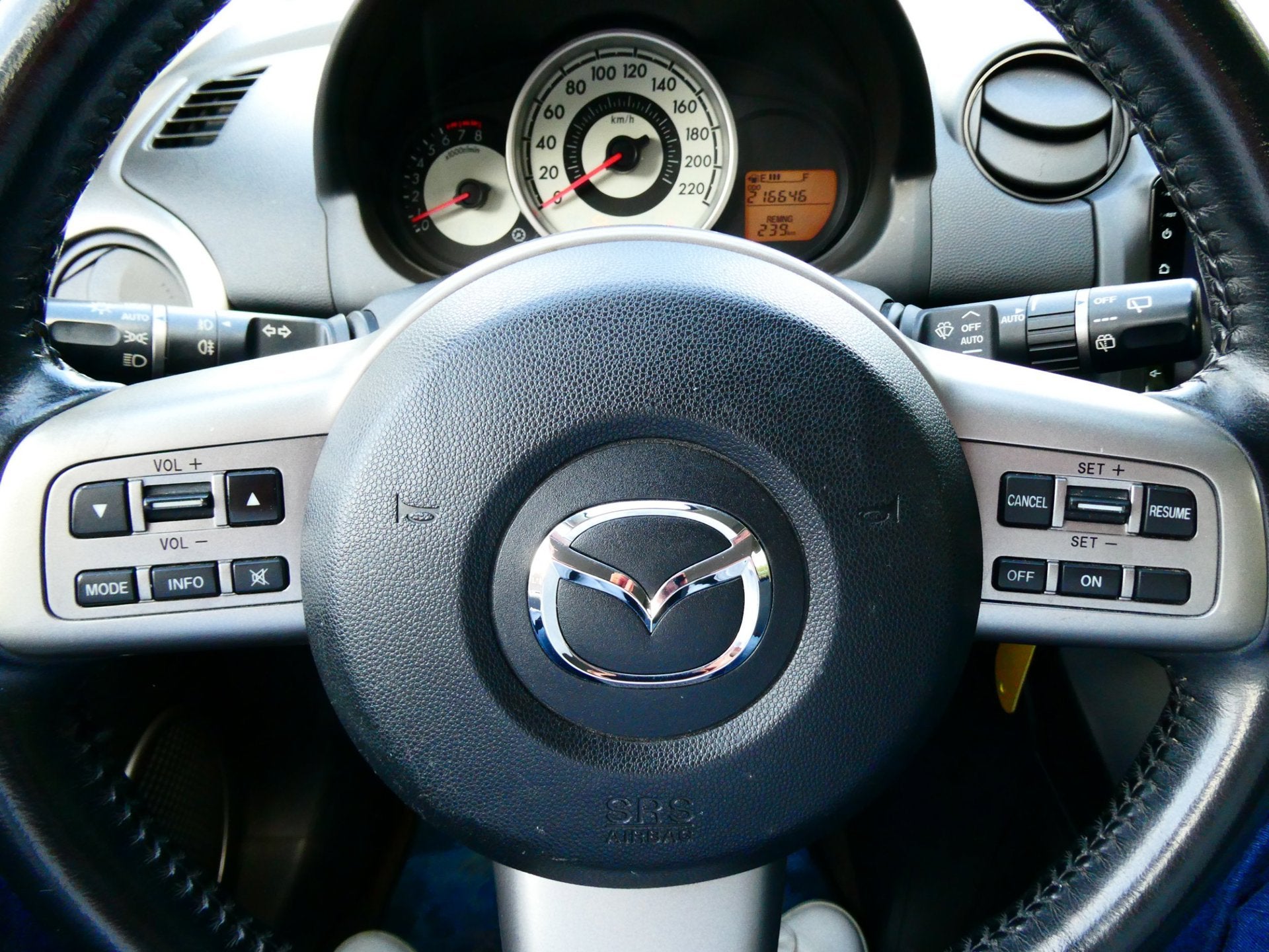 Mazda 2 1.5 S-VT Executive 103pk 2e eig. Clima Cruise Multim, Auto's, Voorwielaandrijving, 31 €/maand, 4 cilinders, Grijs