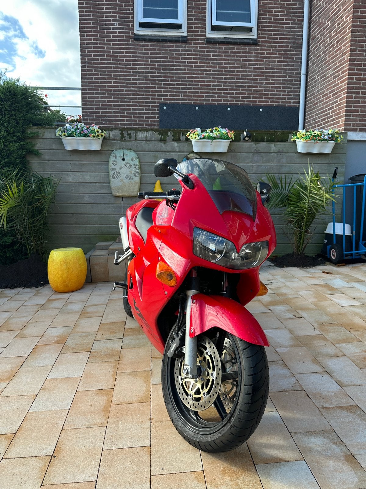 Honda VFR 800 RC46 2000, Motoren, Ophalen